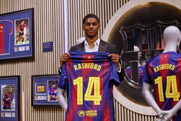 Rivaldo: Rashford rất khó để t